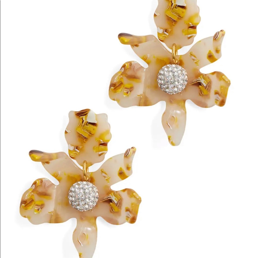 Lele Sadoughi Small Crystal Lily Earrings in Honey